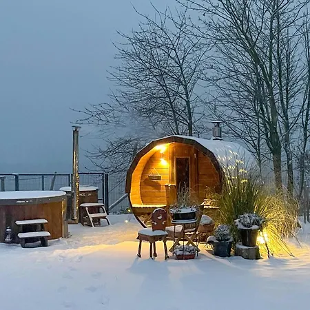Beautiful Home In Miedzyzdroje With Sauna 펜션 미엥지즈드로예